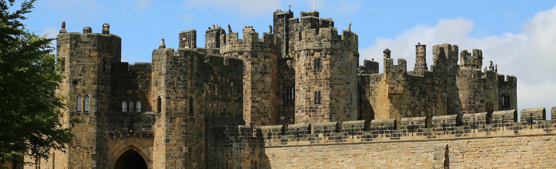 Alnwick Castle - The Magic of The Northumberland Coast