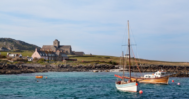 Sail boats near the island of Iona