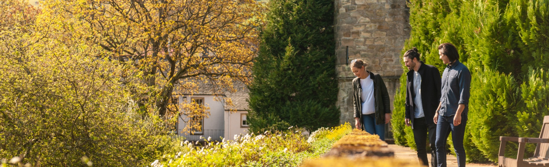 A Beginners Guide to Small-Group Travel